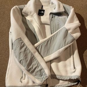 White North Face